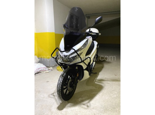 Honda pcx 125 beyaz güvercin - 18. fotoğraf