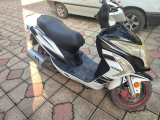 İhtiyaçtan satılık temiz scooter