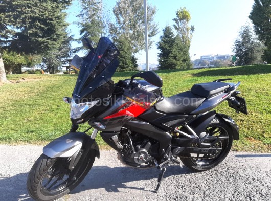 2017 MODEL NS 200 25000 KM 8 AY 2018 TIRAFİK HCIKIŞLI ÇOK TEMİZ