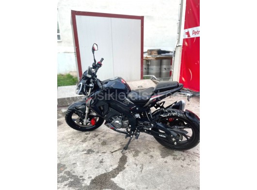 Düşük KM Benelli 125-S - 8. fotoğraf