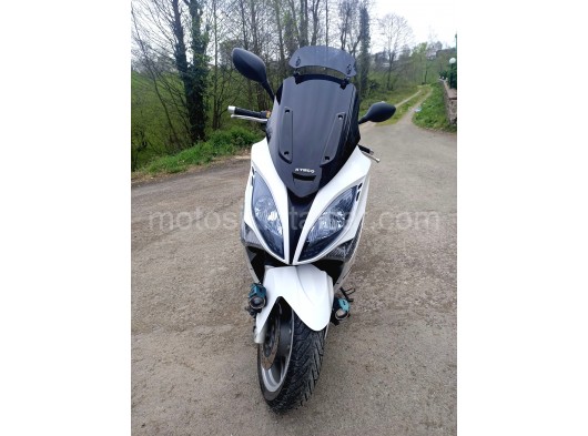 Kymco Xciting 250i Hatasız Maxi scooter  - 8. fotoğraf