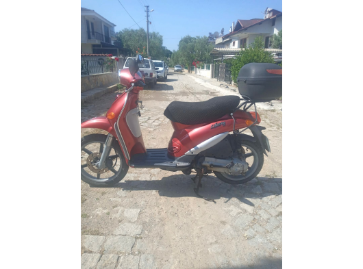 VESPA PIAGGIO LIBERTY 125