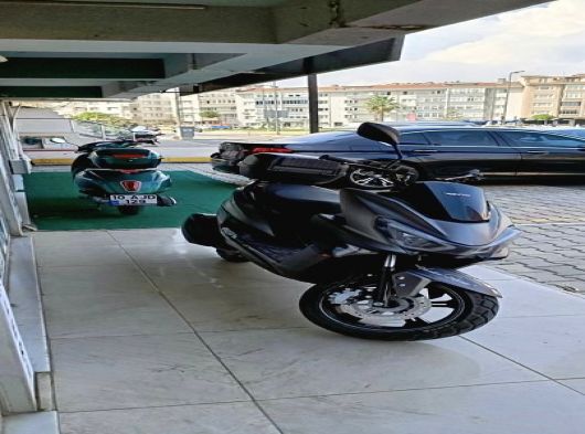 RKS NEW LIGHT 125 Mart 2023 Trafiğe Çıkışlı Kazasız Acil Satılık - 9. fotoğraf