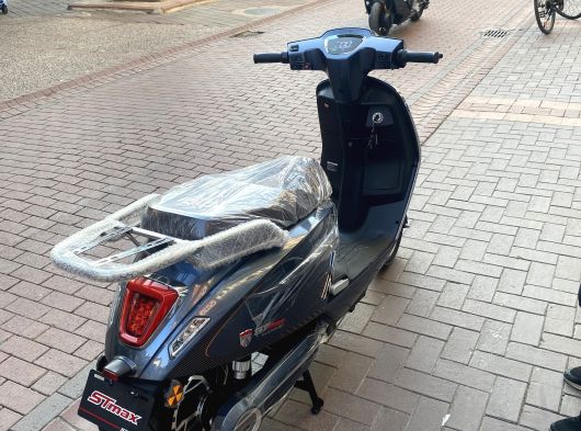 Uzun menzilli elektrikli motorsiklet - 8. fotoğraf