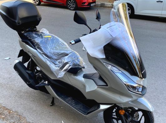 PCX NARDO GRİ - AKILLI ÇANTA - ALARM - ÖN CAM - ACİL SATILIK - 13. fotoğraf