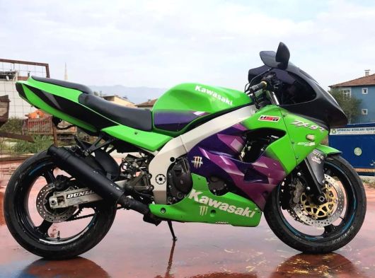 Kawasaki zx9r muayeneli acil satılık 