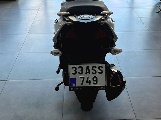 Suzuki avenis - 4. fotoğraf