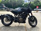 ''Etiketi Üstünde'' Husqvarna Svartpilen 401 2023 - 2 AYLIK - 2. fotoğraf
