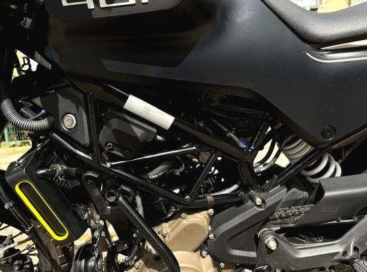 ''Etiketi Üstünde'' Husqvarna Svartpilen 401 2023 - 2 AYLIK - 11. fotoğraf