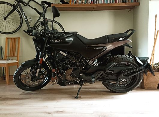 ''Etiketi Üstünde'' Husqvarna Svartpilen 401 2023 - 2 AYLIK - 14. fotoğraf