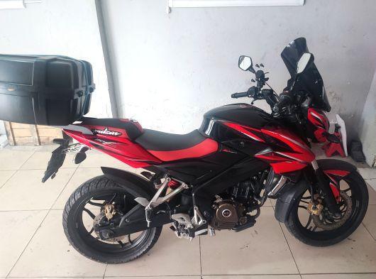Bajaj pulsar ns 200 model 2014