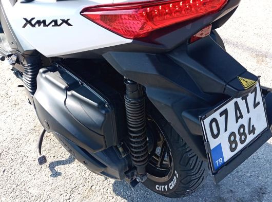 Düşük kilometreli tertemiz x max 400 - 19. fotoğraf