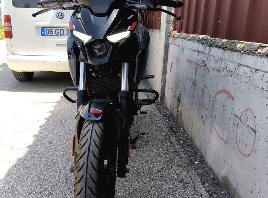 BAJAJ PULSAR N250 HENÜZ 500 KM  YURT DIŞINA ÇIKACAĞIM İÇİN SATILIK - 8. fotoğraf