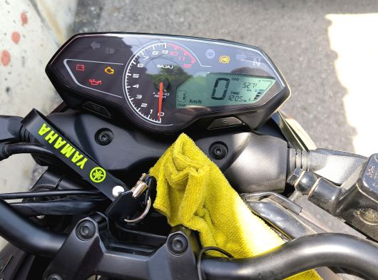 BAJAJ PULSAR N250 HENÜZ 500 KM  YURT DIŞINA ÇIKACAĞIM İÇİN SATILIK - 7. fotoğraf