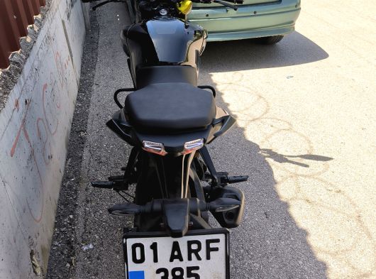 BAJAJ PULSAR N250 HENÜZ 500 KM  YURT DIŞINA ÇIKACAĞIM İÇİN SATILIK