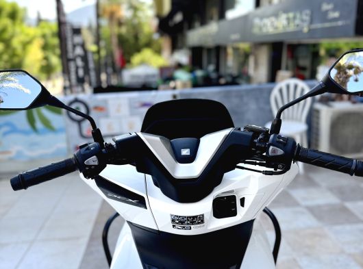 Honda PCX 125 (2025) - 13. fotoğraf