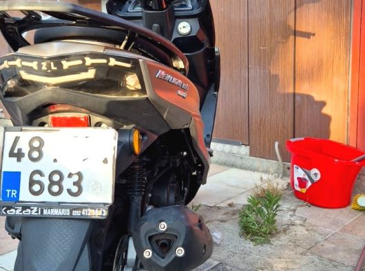 3900 km 